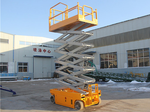 自行式液壓升降機(jī)